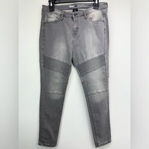 Mossimo size 14 Women's Gray Denim Mid Rise Skinny Jeans